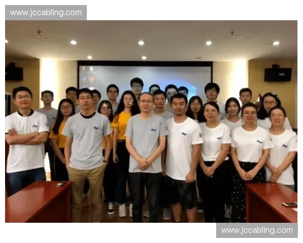 基于空位寻找策略的优化方法与实际应用研究